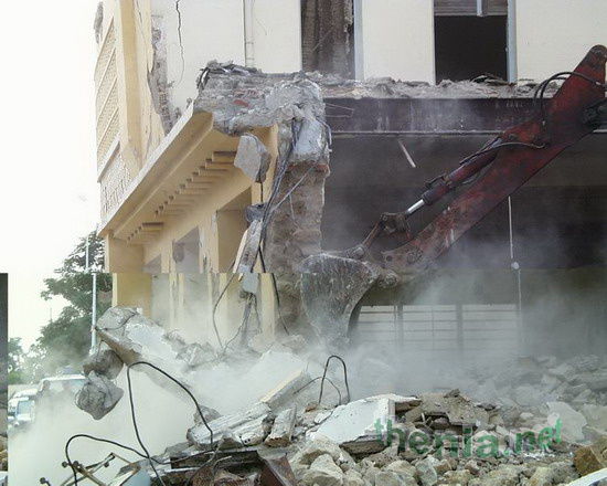 Demolition_seisme27.jpg